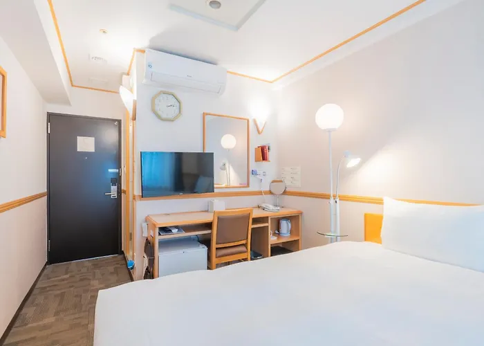 Toyoko Station No.1 Hotel 2*